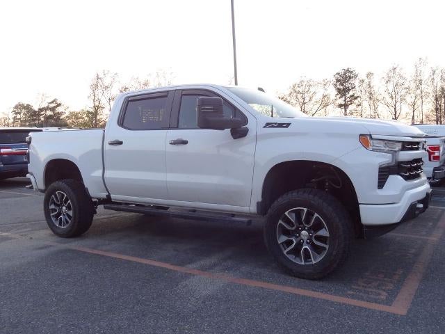 2024 Chevrolet Silverado 1500 LT LT1