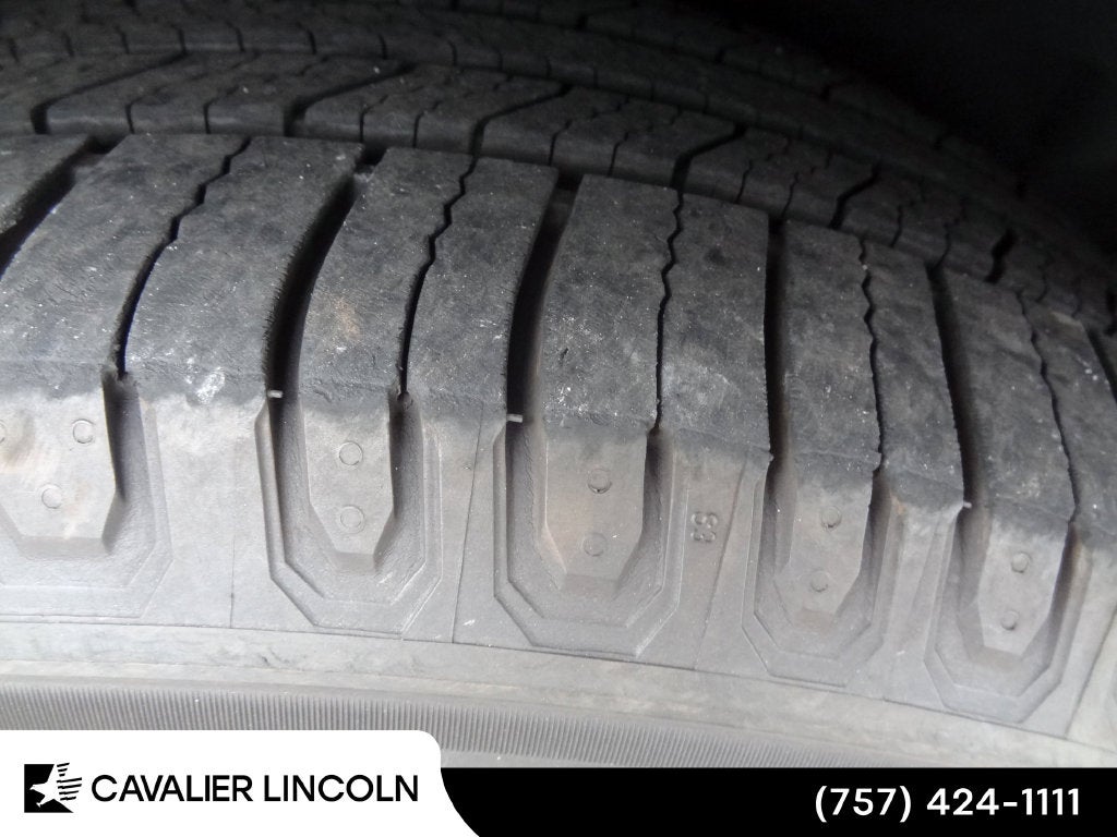 2019 Lincoln Nautilus Select
