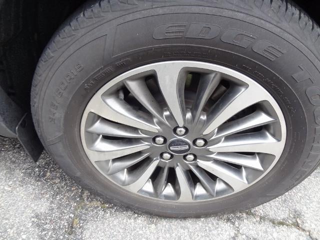 2021 Lincoln Nautilus Reserve