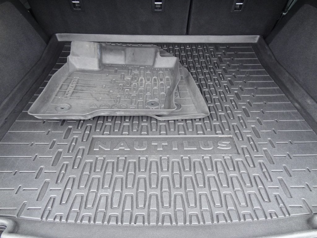 2020 Lincoln Nautilus Black Label Black Label