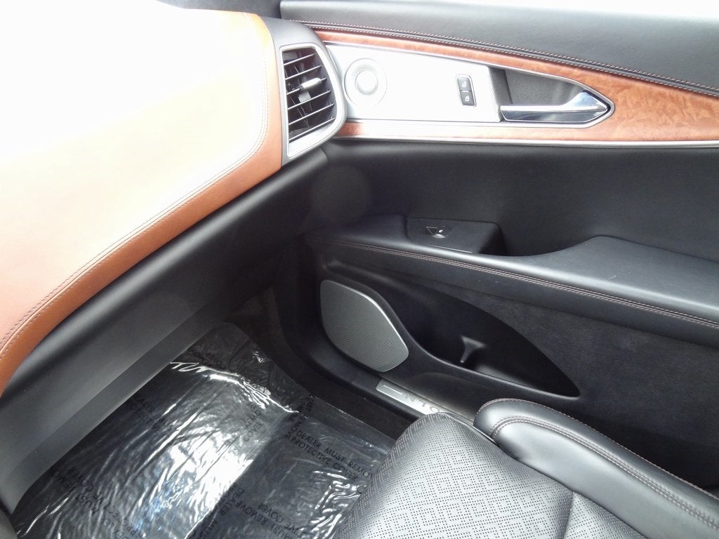 2020 Lincoln Nautilus Black Label Black Label