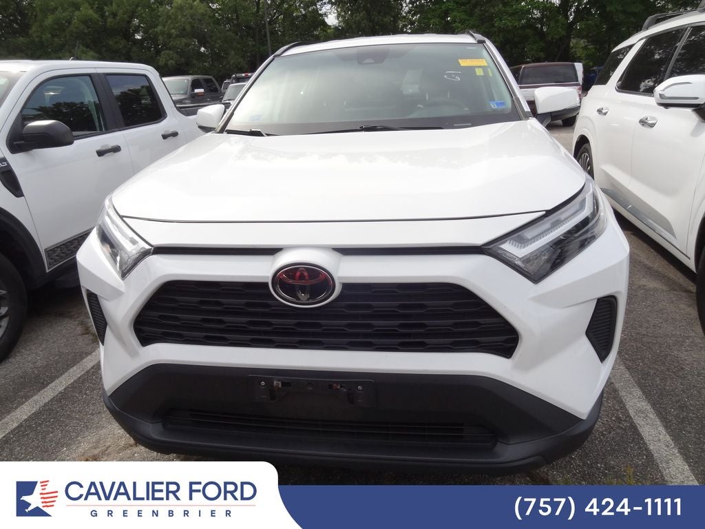 2023 Toyota RAV4 XLE