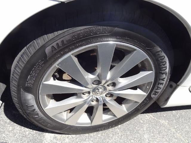 2011 Toyota Avalon Limited