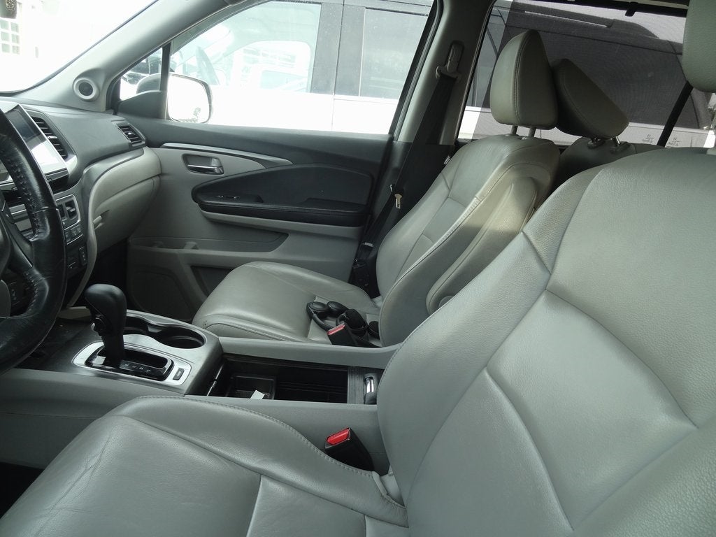 2017 Honda Pilot EX-L w/ RES