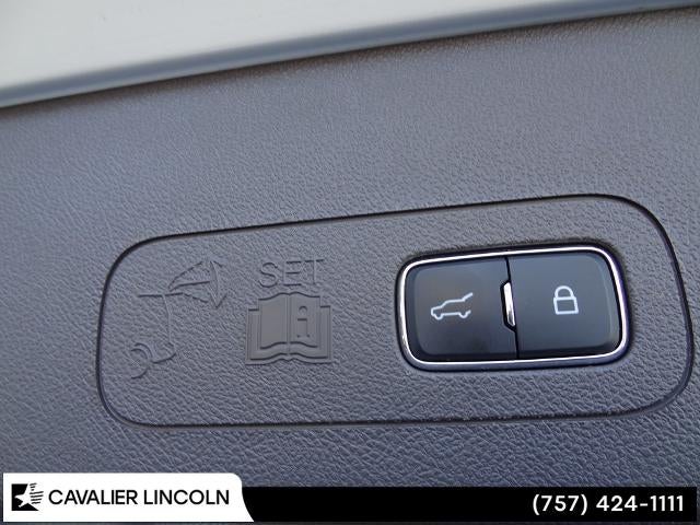 2023 Lincoln Aviator Standard