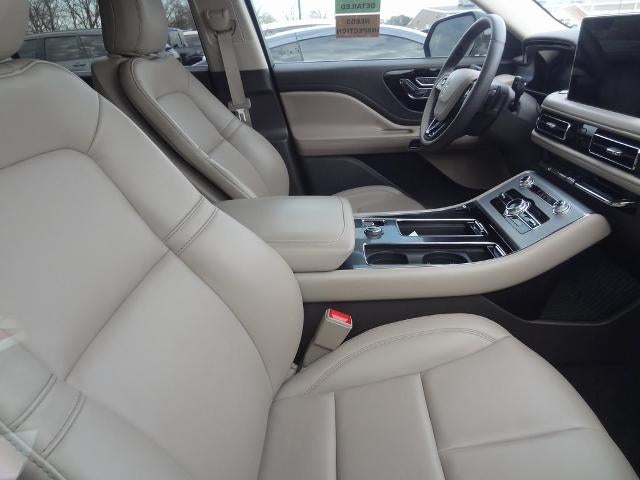 2023 Lincoln Aviator Standard