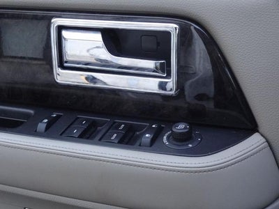 2017 Lincoln Navigator Select