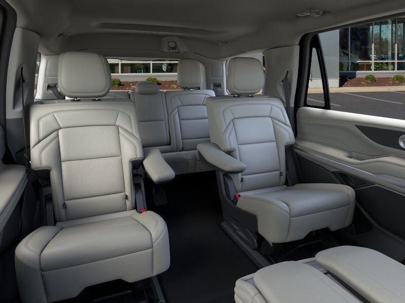 2026 Lincoln Navigator Premiere
