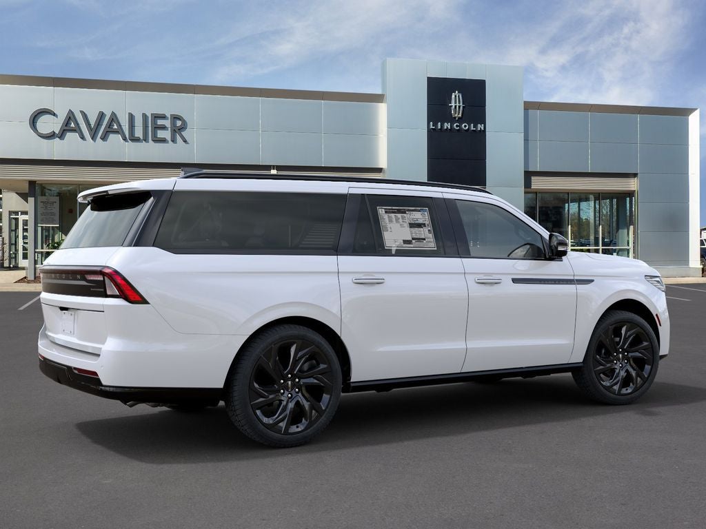 2027 Lincoln Navigator Reserve L