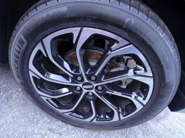 2025 Lincoln Nautilus Reserve