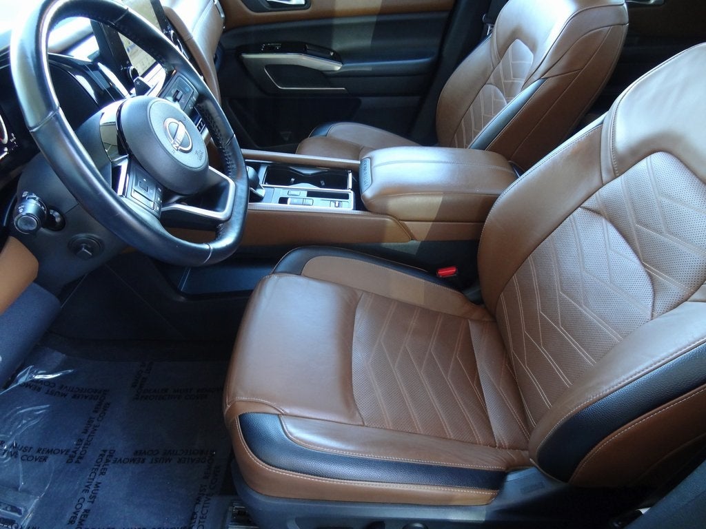 2022 Nissan Pathfinder Platinum