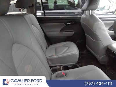 2022 Toyota Highlander XLE