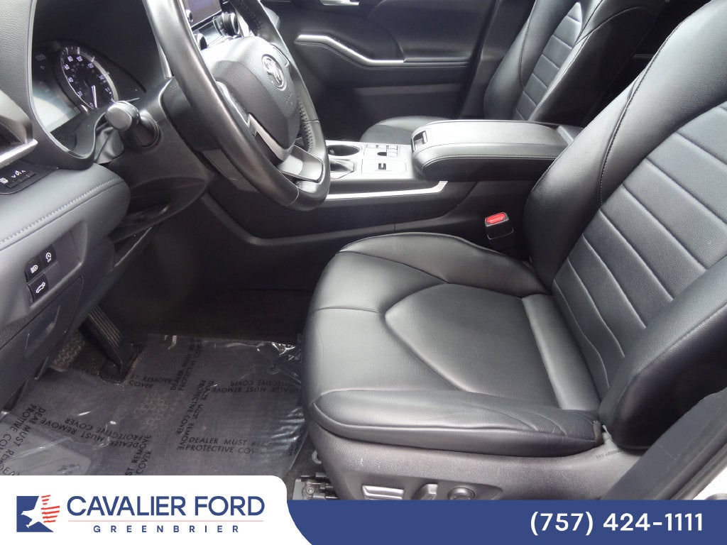 2023 Toyota Highlander XLE
