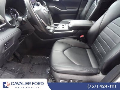 2023 Toyota Highlander XLE