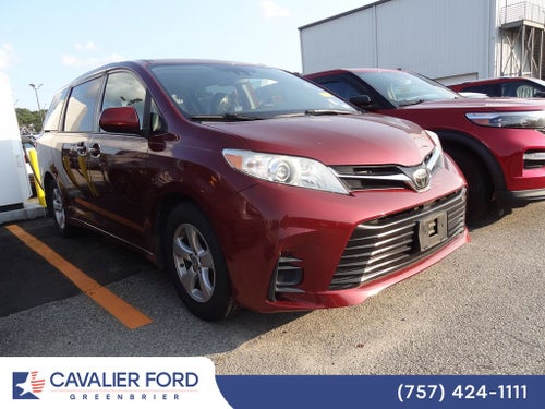 2020 Toyota Sienna LE 8 Passenger
