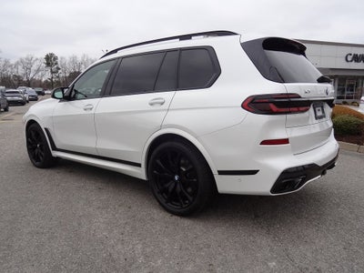 2024 BMW X7 M60i
