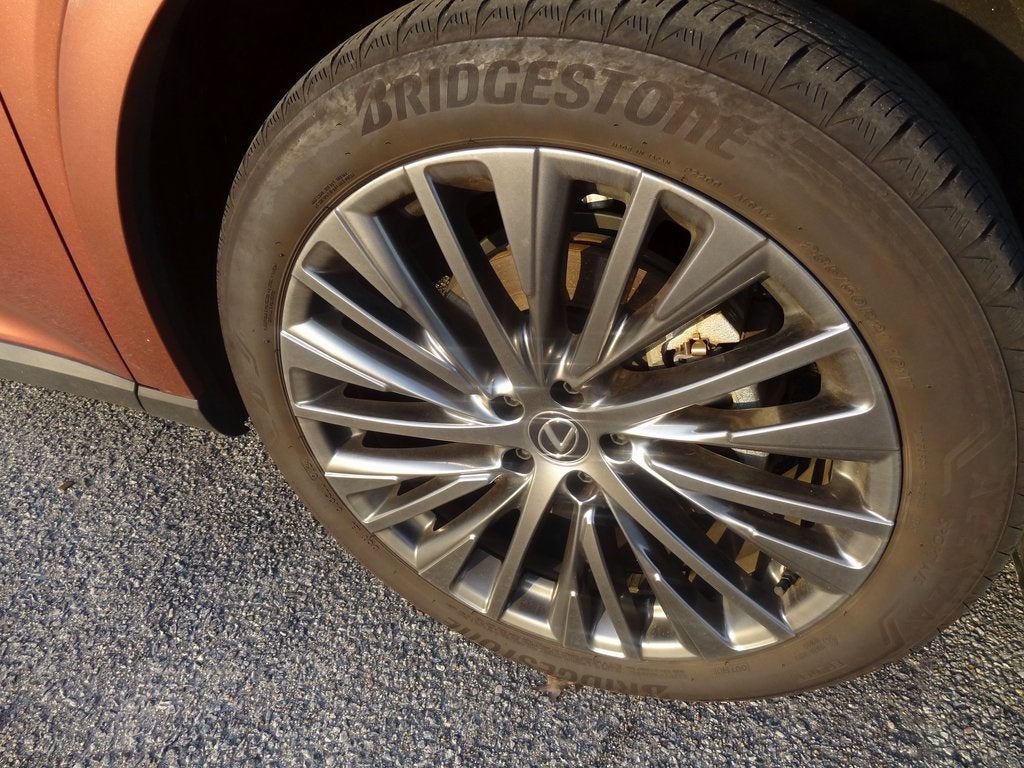 2024 Lexus RX 450h+ Luxury