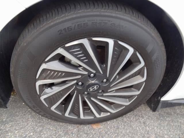 2024 Hyundai Sonata Hybrid Limited