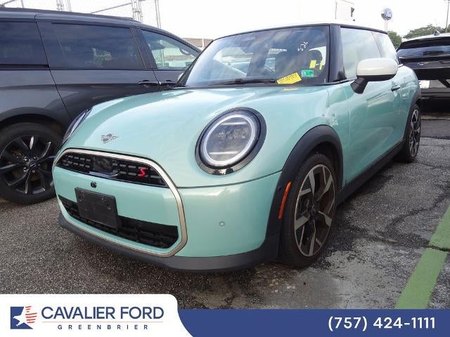 2025 MINI Cooper S Iconic