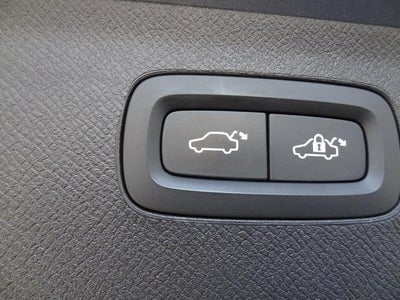 2018 Volvo XC90 T6 Inscription