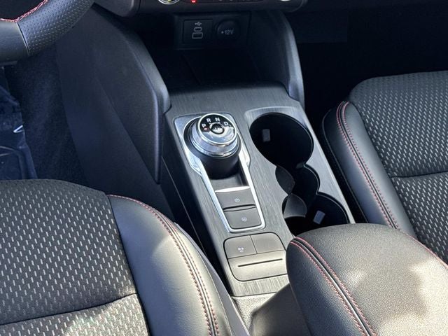 2025 Ford Escape Hybrid ST-Line