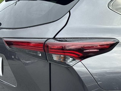 2024 Toyota Highlander Platinum