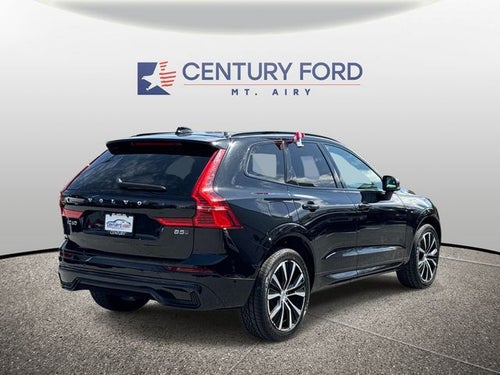 2024 Volvo XC60 B5 Plus Dark Theme