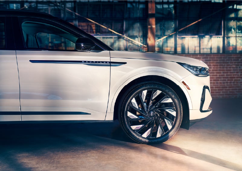 The wheels of the available Jet Appearance Package are highlighted. | Cavalier Lincoln in Chesapeake VA