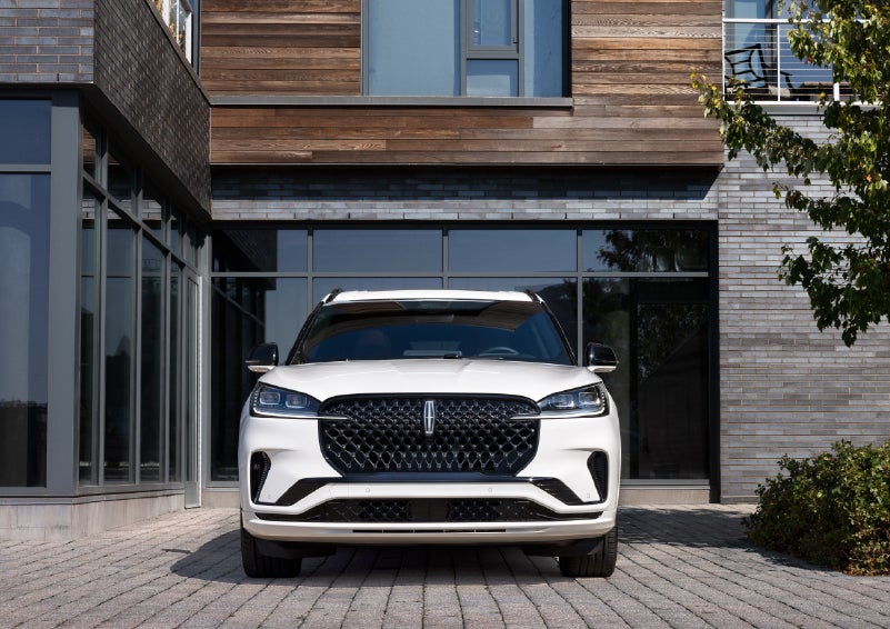 The front of a 2026 Lincoln Aviator® SUV is shown. | Cavalier Lincoln in Chesapeake VA