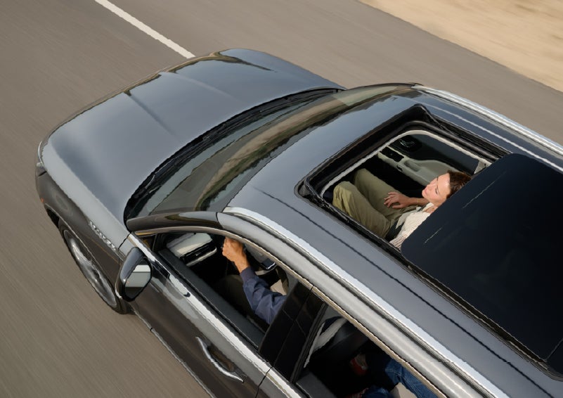 The available panoramic Vista Roof® of a 2027 Lincoln Aviator® SUV is open. | Cavalier Lincoln in Chesapeake VA