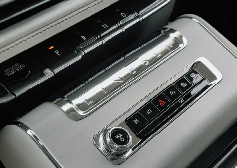The piano key gear selector of a 2027 Lincoln Aviator® Back Label™ SUV. | Cavalier Lincoln in Chesapeake VA