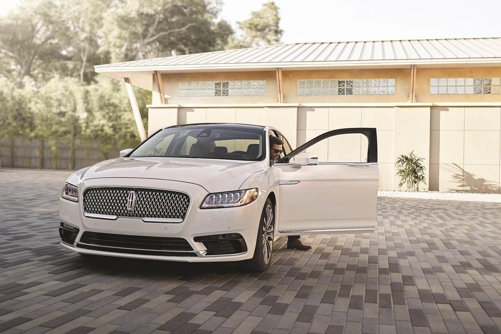 Certified Pre-Owned Luxury Vehicles Suffolk VA 