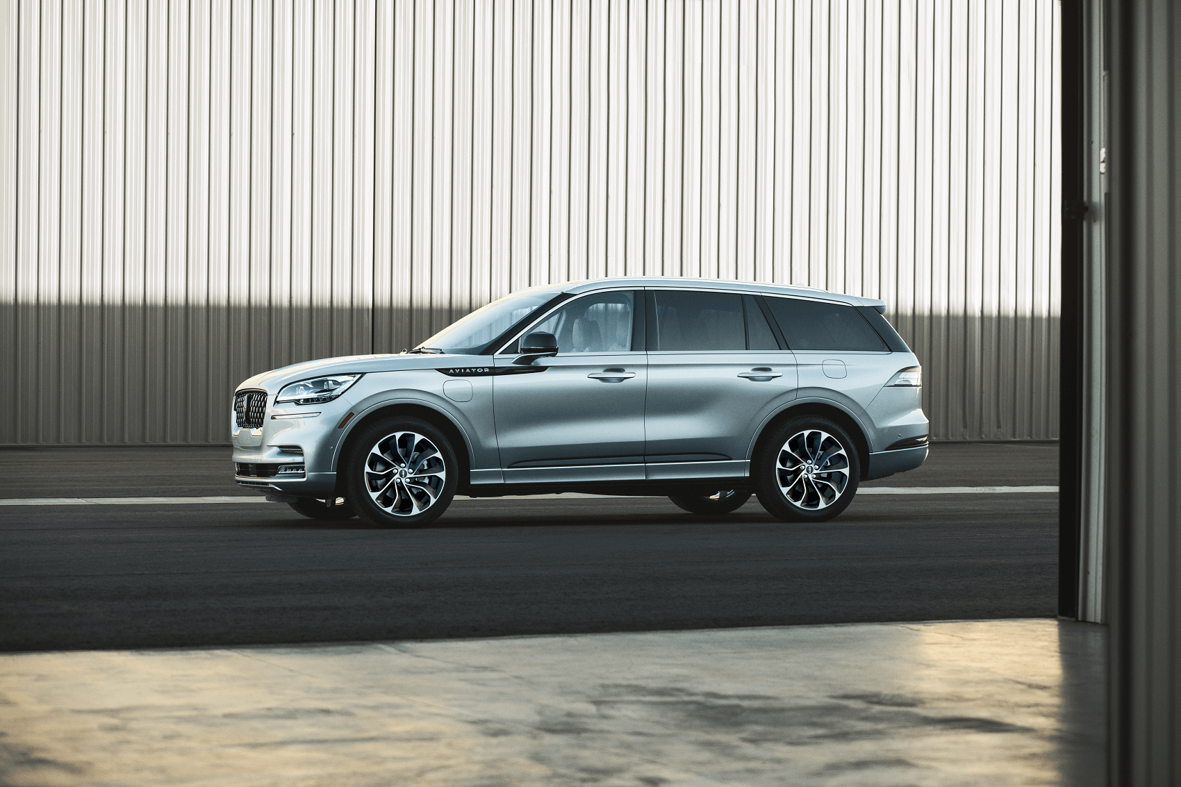 Lincoln Aviator vs Navigator Chesapeake VA