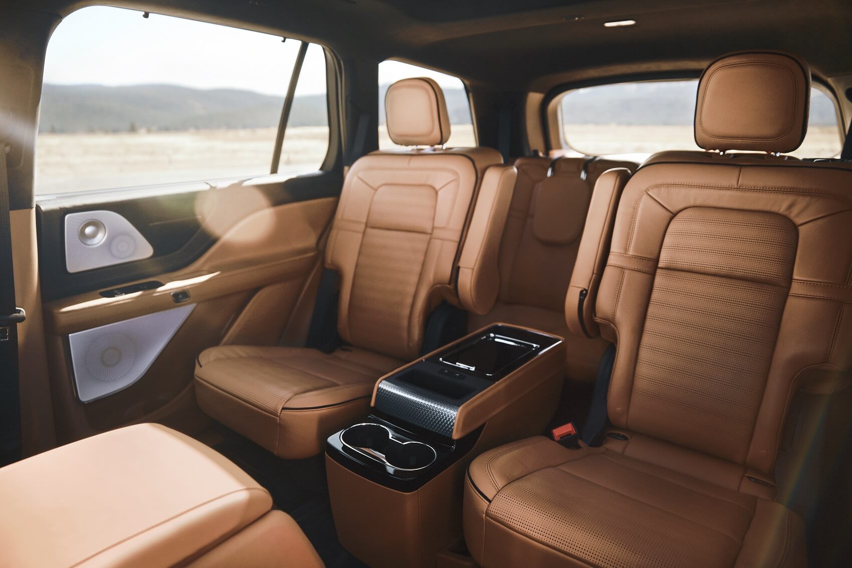Lincoln Aviator Interior